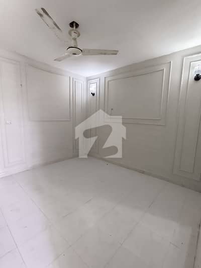 ڈی ایچ اے فیز 6 ڈی ایچ اے ڈیفینس,کراچی میں 2 کمروں کا 2 مرلہ فلیٹ 45.0 ہزار میں کرایہ پر دستیاب ہے۔