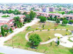 لیک سٹی سیکٹر ایم8 - بلاک بی2 لیک سٹی ۔ سیکٹر ایم ۔ 8,لیک سٹی,رائیونڈ روڈ,لاہور میں 5 مرلہ رہائشی پلاٹ 1.25 کروڑ میں برائے فروخت۔