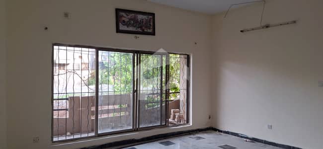 Beautiful 1 Kanal Upper Portion Available For Rent In Dha Phase 1 Islamabad