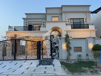 ڈی ایچ اے فیز 1 ۔ سیکٹر ایچ ڈی ایچ اے فیز 1,ڈی ایچ اے ڈیفینس,ملتان میں 6 کمروں کا 1 کنال مکان 5.3 کروڑ میں برائے فروخت۔