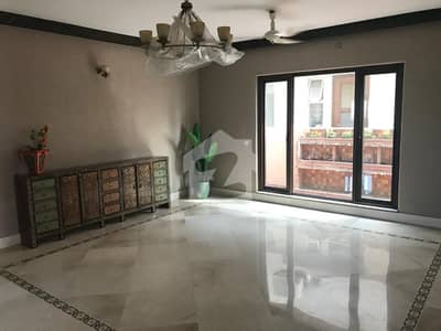 One Kanal House For Sale in Dha Sector E Phase 6
