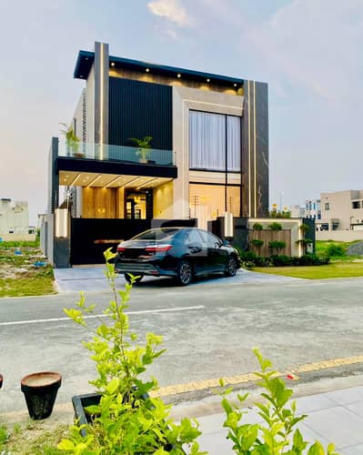 3 Years Installments Plan 10 Marla Brand New House For Sale In Park View City