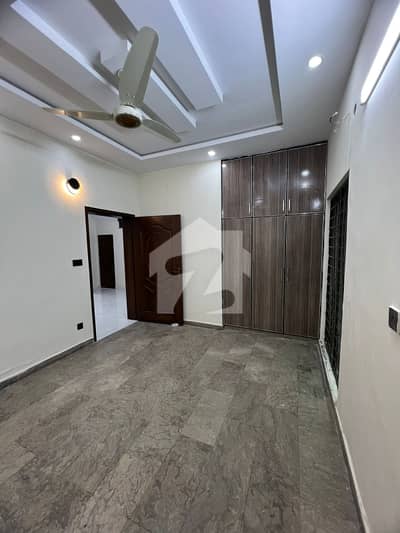 5 Marla Beautiful House For Sale In Bahria Town Lahore Block B