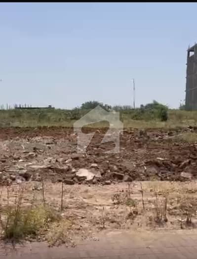 ڈی ایچ اے ڈیفینس فیز 3 ڈی ایچ اے ڈیفینس,اسلام آباد میں 1 کنال رہائشی پلاٹ 2.6 کروڑ میں برائے فروخت۔