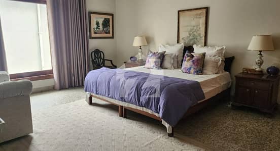 F-10 Fully Furnished Sharing Room Only Single Female Beautiful Location