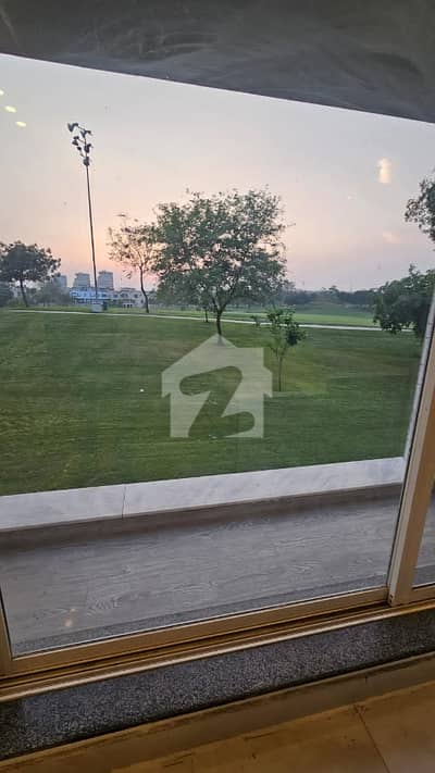 1 Kanal Brand New Owner Built Golf View Villa