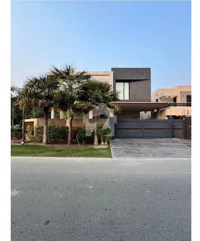 22 Marla Corner Modern Owner Built House With Basement, Pool And Elevator