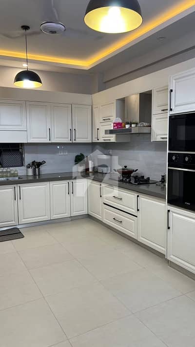 4BED DRAWING DINNING FOR RENT