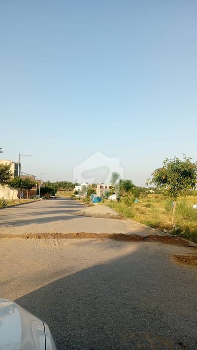Prime location Beautiful plot available for sale