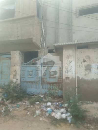 Corner 120 Yard Demolish Condition Near Bilal Masjid