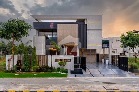 1 Kanal brand New house for sale at prime Location