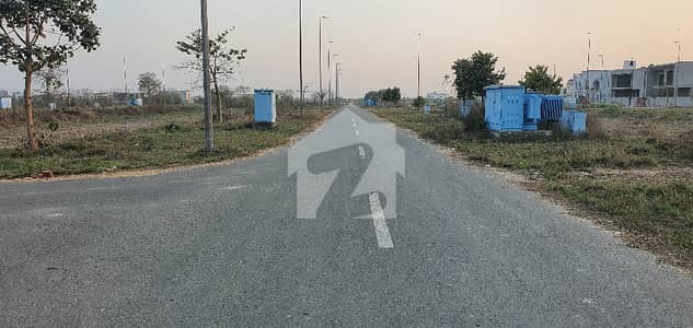 1 KANAL PAIR PLOT PRIME LOCATION FOR SALE