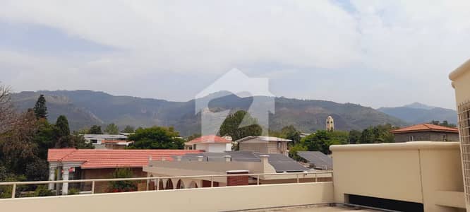 Prestigious Hill Road Residence for Rent F-6 Islamabad | 6 Bedrooms | Ideal for Diplomats & Executives