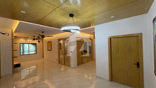 ULTRA-LUXURY GROUND FLOOR LIVING: Fully Renovated 3-Bed Apartment in F-11, Islamabad