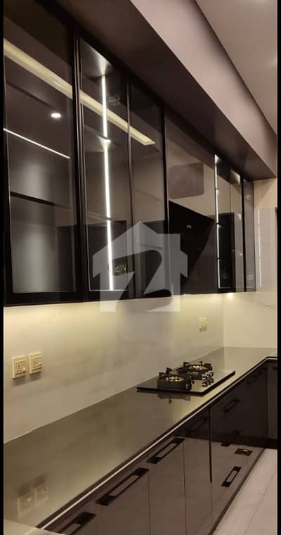 10 Marla House Available Ideal Location Near Mosque,Park & Market