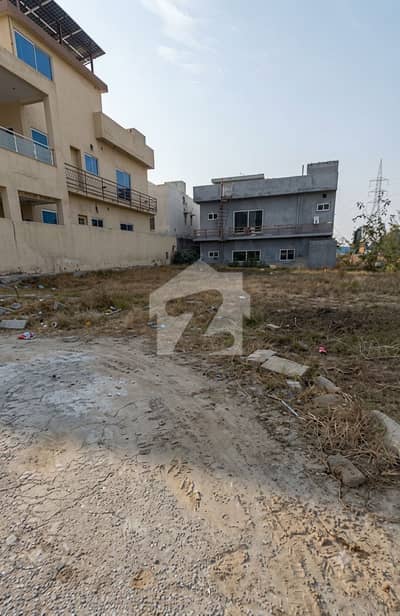 14 Marla Prime Location Solid Land Plot Sector E