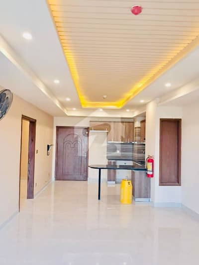 Unfurnished Two Bedroom Apartment Available For Rent