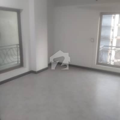 Flat Available For Rent