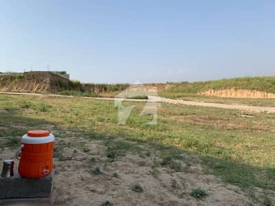 A Spacious 7 Marla Residential Plot In Bahria Town Phase 8 - Usman Block