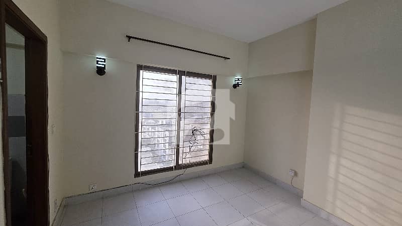 Flat For Sale Situated In Chapal Courtyard Flat For Sale Situated In Chapal Courtyard