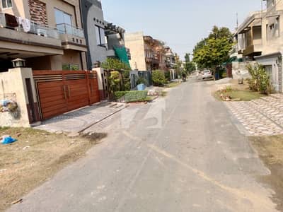 ٹی آئی پی ہاؤسنگ سوسائٹی ۔ فیز2 ٹی آئی پی ہاؤسنگ سوسائٹی,لاہور میں 9 مرلہ رہائشی پلاٹ 1.25 کروڑ میں برائے فروخت۔
