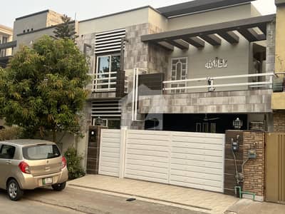 10 Marla House For Rent With Gas Available