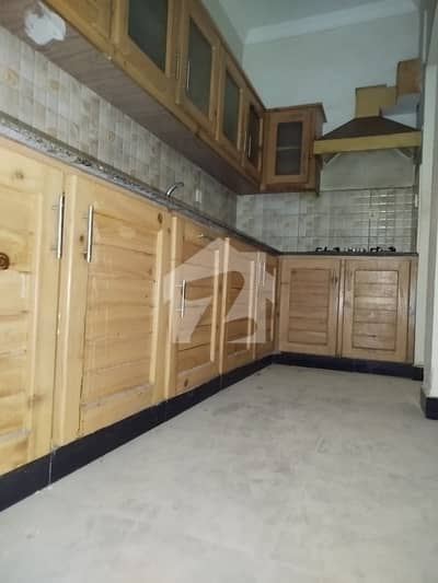 2 bed non furnished appartment available for rent