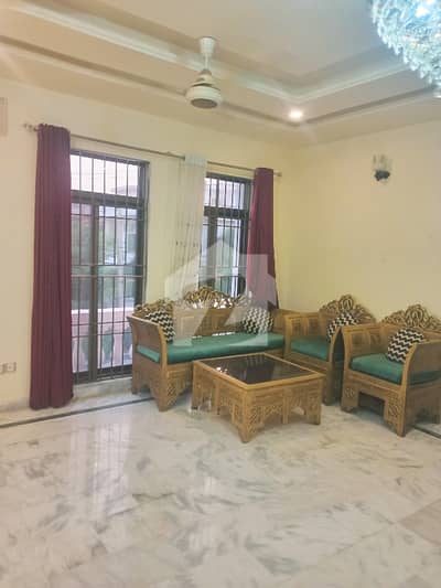 One Canal With Separate Gate Apar Portion For Rent Demand 2008 Prime Location Brand New