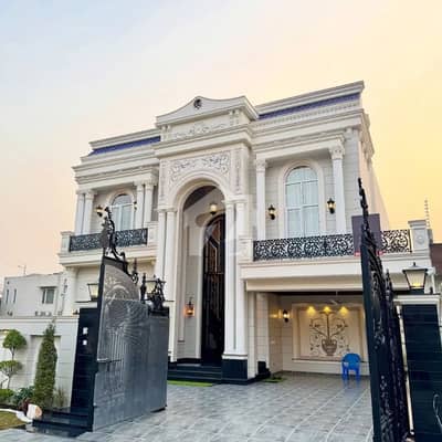 Lower Locked Upper Portion for Rent DHA Phase 8 Eden City