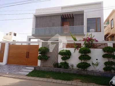 Brand new 500 Yards bungalow for sale Phase 8*