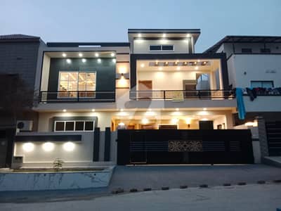 12 MARLA BRIND NEW DOUBLE STOREY HOUSE FOR SALE IN MEDIA TOWN ISLAMABAD