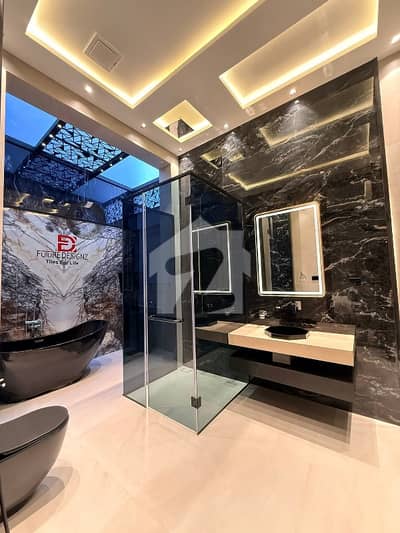 1Kanal Brand New Designer House DHA Phase--7 Block-R For Sale 1Kanal Brand New Designer House DHA Phase--7 Block-R For Sale