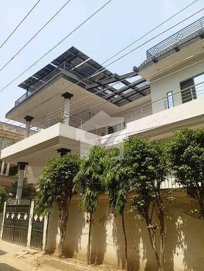 10 Marla Ground Floor Seprate Gate Ka Sath 2 Car Grauge