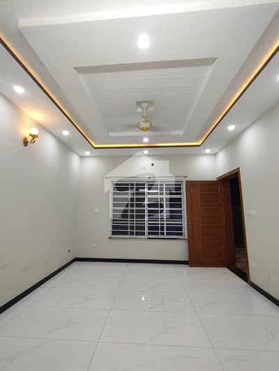 10 Marla Full House For Rent With All Basic Necessities
