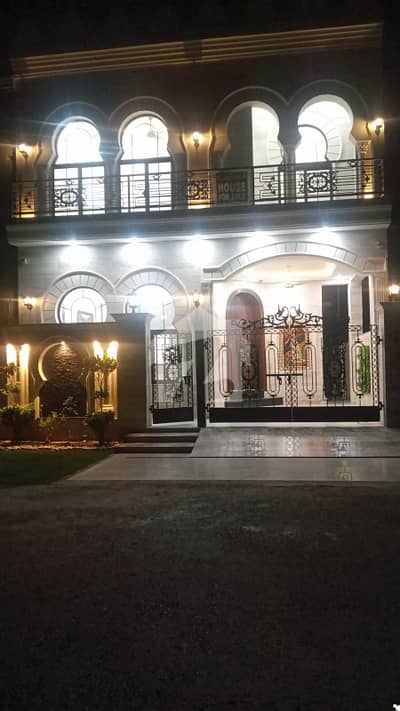 SYED BROTHERS PROUDLY OFFERS: 5 Marla Elegant And Fully Maintained Spanish Bungalow Is Available In The Best Block Of DHA Lahore.