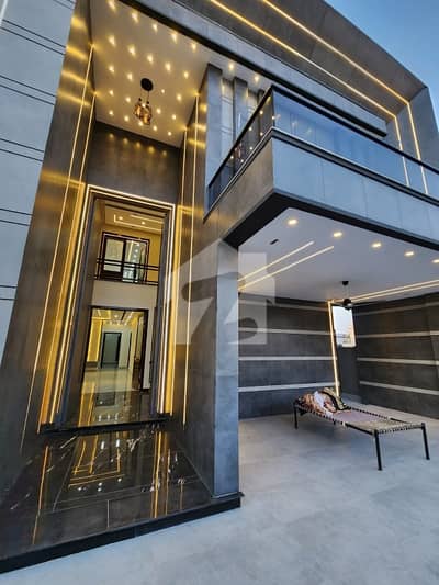 1 Kanal Brand New First Entery Vip Luxery Ultra Modern Style Double Storey Double Highted Lobby Stylish House Available For Sale In Near By VALANCIA TOWN LAHORE By FAST PROPERTY SERVICES LAHORE