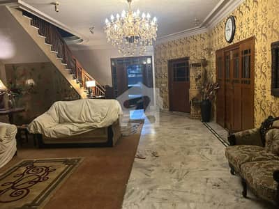 FULLY FURNISHED 1 BED GROUND FLOOR FOR RENT
