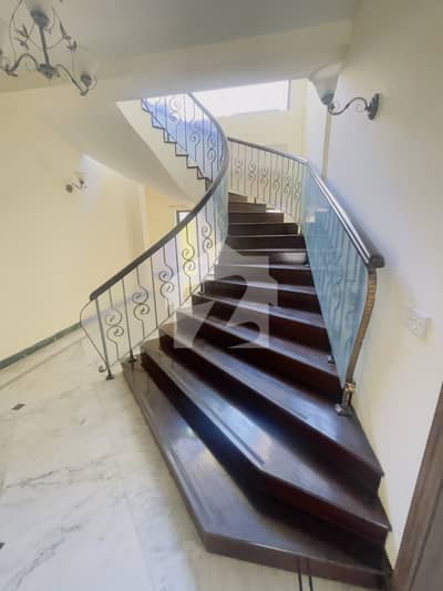 Beautiful house for rent in f-6