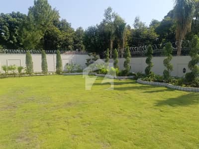 ایف ۔ 6 اسلام آباد میں 6 کمروں کا 5 کنال مکان 48.0 لاکھ میں کرایہ پر دستیاب ہے۔
