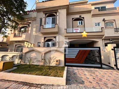 6 MARLA BEAUTIFUL DESIGNER HOUSE IN RAFI BLOCK