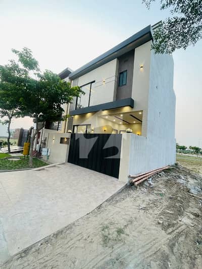 5 marla new house in Royal Palm City Gugranwla