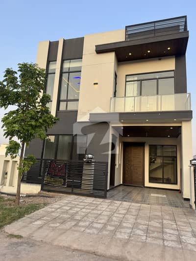 Beautiful new house for sale in park view city F -block