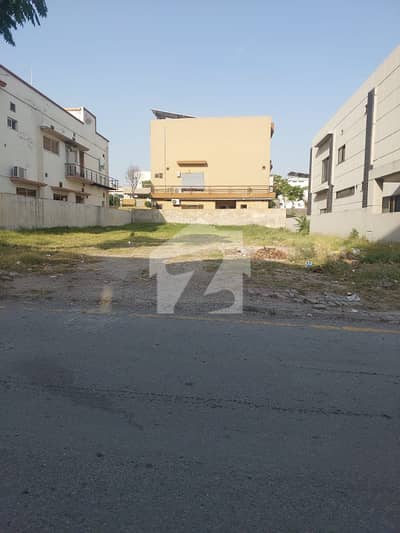 A Place Where Your Family Will Love to Live Plot For Sale