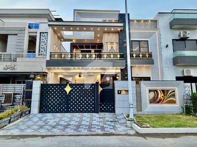 10 Marla Ultra Modern Designer House For Sale | Master City Gujranwala