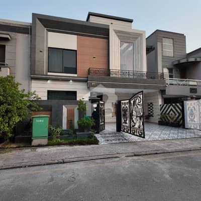A TEN MARLA LAVISH BRAND NEW MODERN HOUSE WITHIN WALKING DISTANCE FROM MOSQUE AND PARK AVAILABLE AT PRIME LOCATION OF RAFI BLOCK , SECTOR E BAHRIA TOWN LAHORE