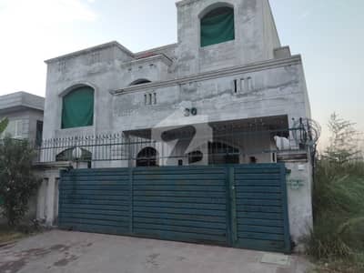 Beautiful one kanal house , never used