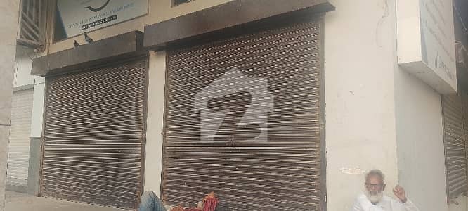 Shop available for rent. .