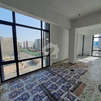 200 sq/yd OFFICE BUILDING AVAILABLE FOR RENT AT PRIME LOCATION OF BUKHARI (BIG) COMMERCIAL 200 sq/yd OFFICE BUILDING AVAILABLE FOR RENT AT PRIME LOCATION OF BUKHARI (BIG) COMMERCIAL