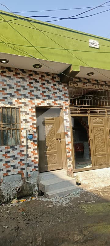 Corner House In Dhok Sayedan Road For Sale