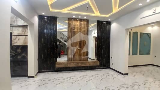 ایڈن آچرڈ فیصل آباد میں 3 کمروں کا 5 مرلہ مکان 2.45 کروڑ میں برائے فروخت۔